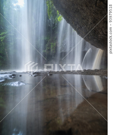 Daigo Town, Ibaraki Prefecture Tsukimachi Falls with increased water volume after the storm Daigo Town, Ibaraki Prefecture Tsukimachi Falls with increased water volume after the storm 93979518
