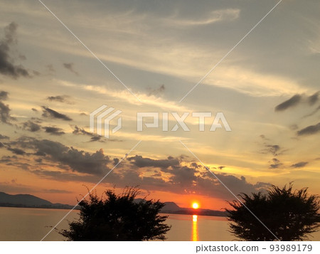 真嗣湖的黃昏 93989179