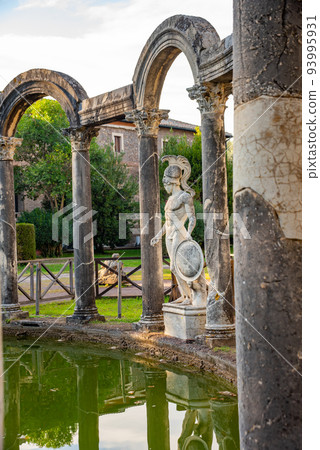 Villa Adriana or Hadrian's Villa. Roman archaeological complex at Tivoli, Italy Villa Adriana or Hadrian's Villa. Roman archaeological complex at Tivoli, Italy 93995931