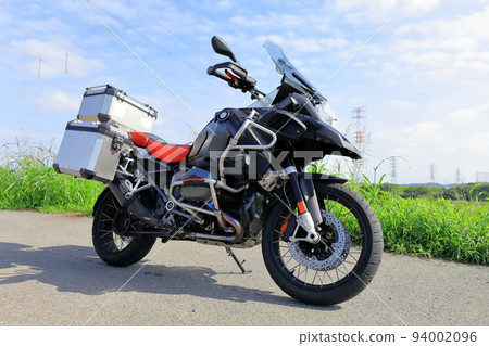 停放的摩托車 停放的摩托車 94002096