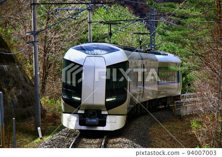 穿梭於春天的南會津地區…【特急Liberty會津號】500系列車，男鹿高原站 94007003
