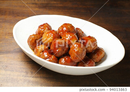 Meat dumpling sweet and sour sauce Meat dumpling sweet and sour sauce 94013863