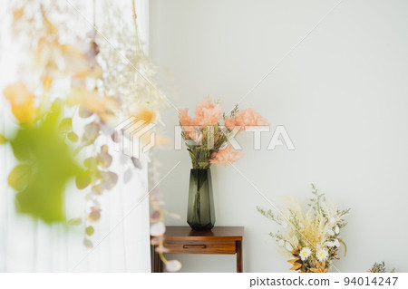 Interior dried flowers 94014247