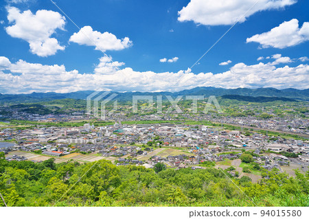 [View of Tsuyama City from Jinnan Bizan Observatory] Iguchi, Tsuyama City, Okayama Prefecture 94015580