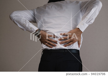 商務人士背痛背痛 商務人士背痛背痛 94019706