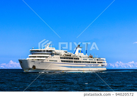 [新潟縣/佐渡] 8月進入佐渡兩津港的Okesa Maru 94020572