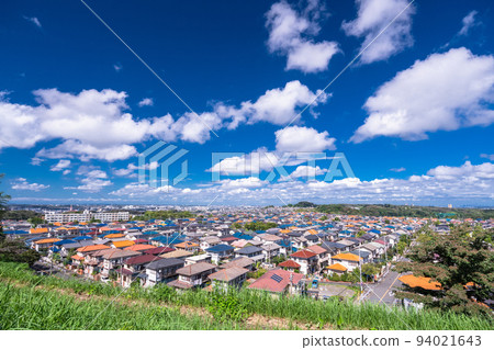 《東京》八王子市，東京近郊的住宅區 94021643