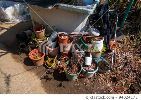 garden, flowerpot, flowerpots 94024175