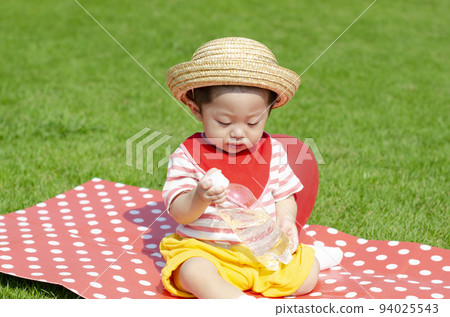 一個孩子 94025543