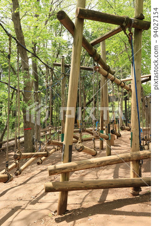 公園內的運動設施 公園內的運動設施 94027154