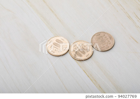 money money 94027769