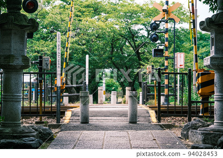 [#Nara] Railroad crossing taken near Yakushiji Temple 02 94028453