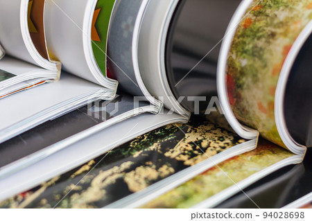 Stack of magazines 94028698