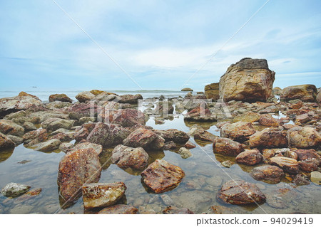Beautiful rock beach named Had Hin Ngam at Sichon, Nakhon Si Thammarat. Beautiful rock beach named Had Hin Ngam at Sichon, Nakhon Si Thammarat. 94029419