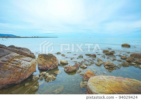Beautiful rock beach named Had Hin Ngam at Sichon, Nakhon Si Thammarat. Beautiful rock beach named Had Hin Ngam at Sichon, Nakhon Si Thammarat. 94029424