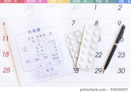 Medicine and calendar Medicine and calendar 94030097