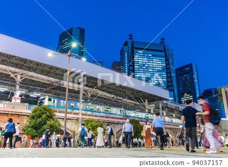 日本東京市容 我想看新橋站等（夜景） 94037157