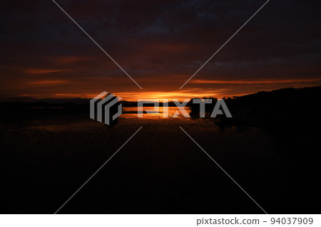 Sunset sky Sunset sky 94037909