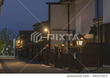 211022老城z009 94037924