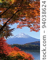Fuji and autumn leaves 94038624