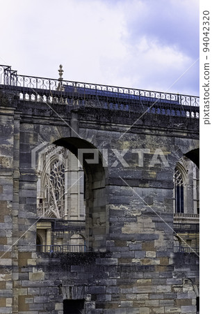 French royal fortress in the town of Vincennes 94042320