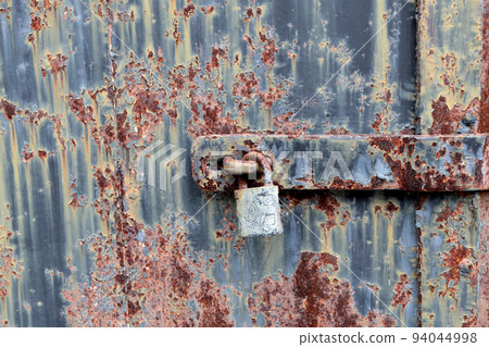 Rusty Metal Background 94044998