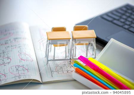 Educational image Educational image 94045895
