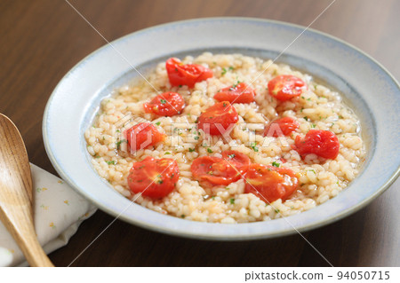 tomato cheese risotto tomato cheese risotto 94050715