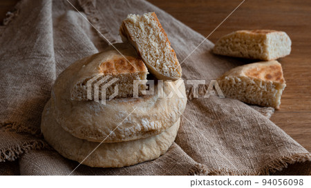 Portuguese potato bread Bolo Do Caco Portuguese potato bread Bolo Do Caco 94056098