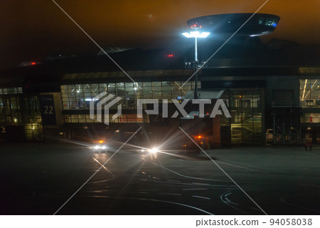 Vnukovo airport on the night Vnukovo airport on the night 94058038