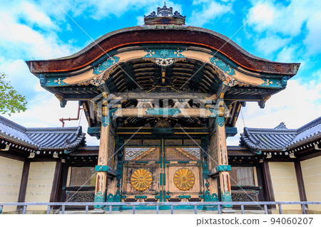 京都市下京區東本願寺（菊門） 94060207