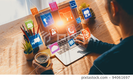 Omni channel technology of online retail business approach 94061697