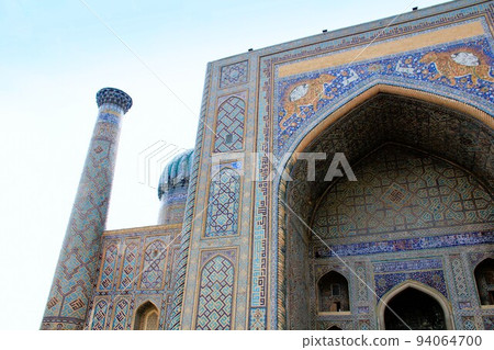 Sherdor Madrass in Samarkand 94064700