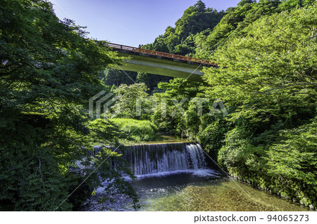 Mitokusan Sanbutsuji Temple, Mitoku River, Misasa Town, Tottori Prefecture 94065273