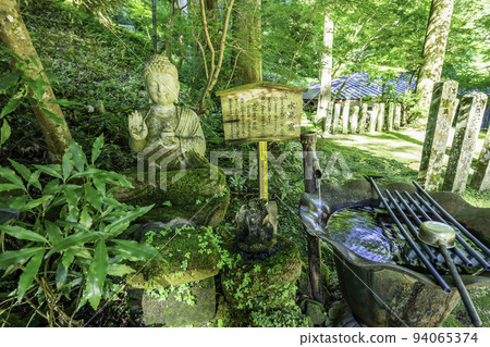 鳥取縣三朝町水金窟三德山三佛寺 94065374