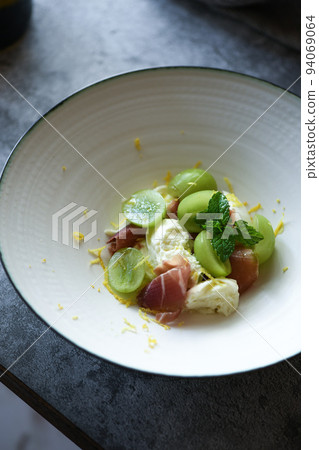 沙拉 沙拉 94069064