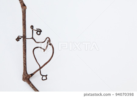 感謝生命的奇蹟，讓枯萎的藤蔓留下瞭如此神秘的美麗！ 94070398