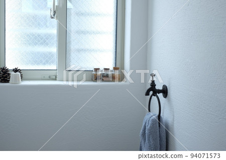 Toilet towel rack Iron faucet style Toilet towel rack Iron faucet style 94071573