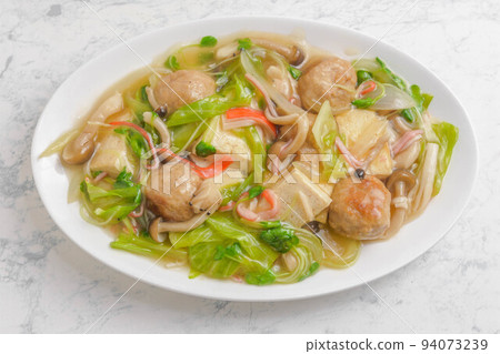 肉丸豆腐配蔬菜醬 肉丸豆腐配蔬菜醬 94073239