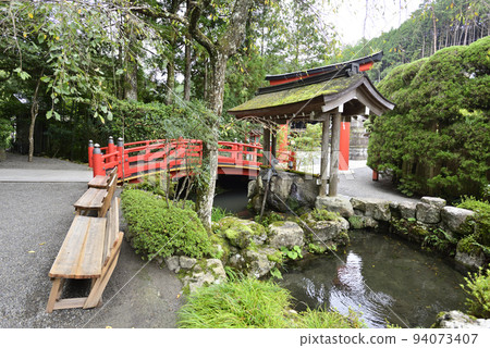 大峰本宮天川大本財天社長頭屋 大峰本宮天川大本財天社長頭屋 94073407