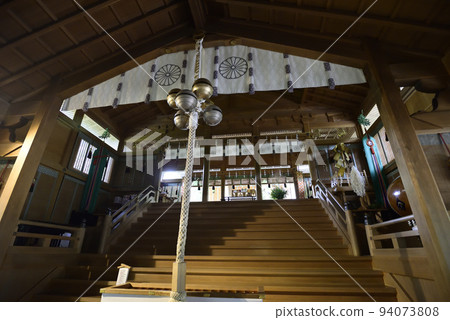 大峰本宮天川大本財天社五十鈴(禮拜堂) 大峰本宮天川大本財天社五十鈴(禮拜堂) 94073808