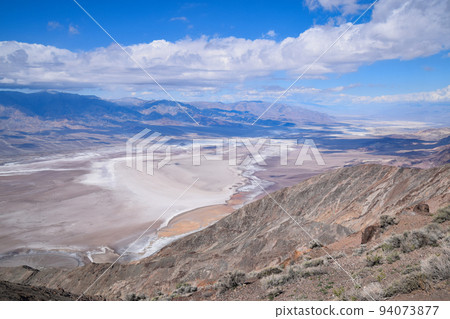 Death Valley National Park seen from Dante's View (California, USA) Death Valley National Park seen from Dante's View (California, USA) 94073877