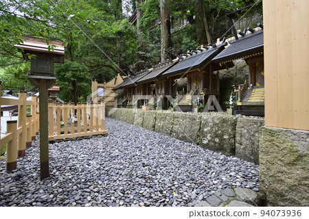 大峰本宮天川大本財天社禦影殿 94073936