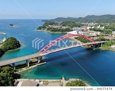 從寺島大橋竣工紀念公園上空鳥瞰寺島大橋 從寺島大橋竣工紀念公園上空鳥瞰寺島大橋 94075474