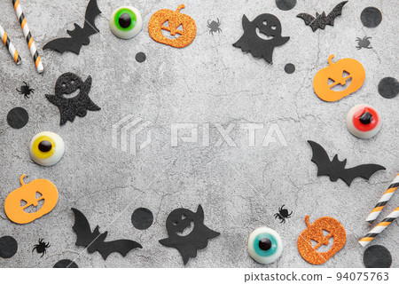 Halloween holiday background Halloween holiday background 94075763