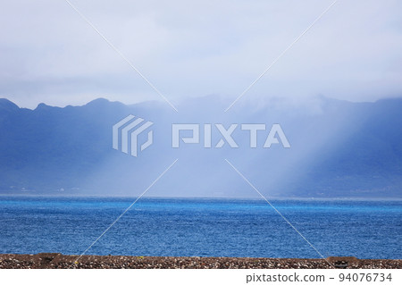 雨瀑 天氣 宜蘭 台灣 94076734