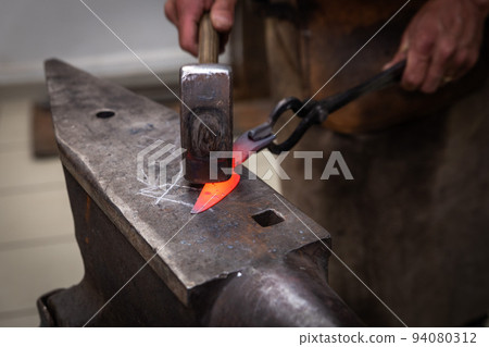 manufacturing a steel knife 94080312