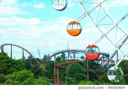 Yomiuri Land's Giant Ferris Wheel Inagi City and Kawasaki City, Tokyo Yomiuri Land's Giant Ferris Wheel Inagi City and Kawasaki City, Tokyo 94080464