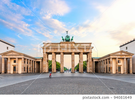 Beautiful Brandenburg Gate or Brandenburger Tor at sunrise, Berlin, Germany 94081649