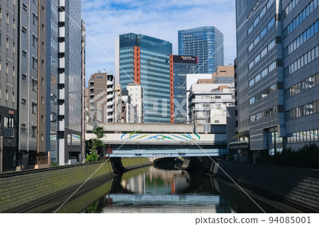 千代田區、東京秋葉原建築集團和神田川 94085001